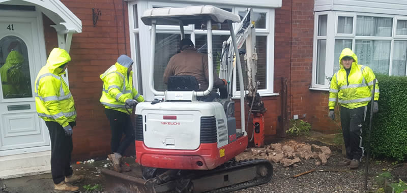 hire mini digger Colchester